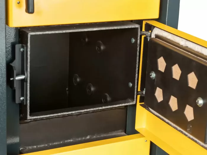 Котел твердотопливный Макситерм ПРОФИ 17